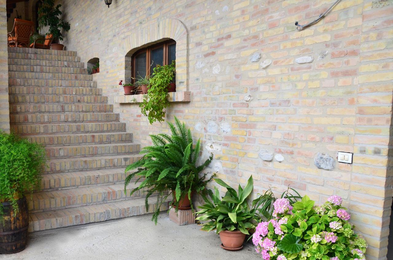 B&B Il Casolare Floriano Екстер'єр фото