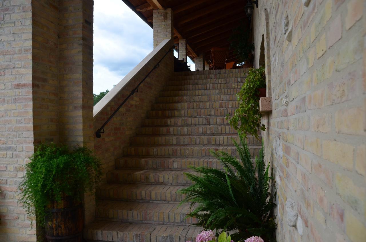 B&B Il Casolare Floriano Екстер'єр фото